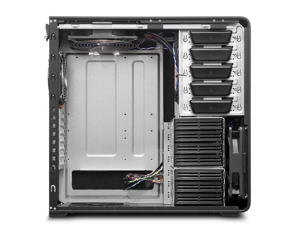корпус SilverStone FT01 с блоком питания внизу
