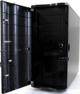 Корпус Thermaltake Soprano